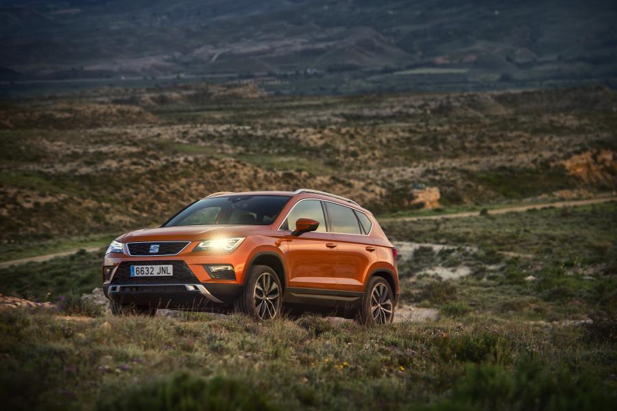 SetRatioSize900650-SEAT-ATECA-029h